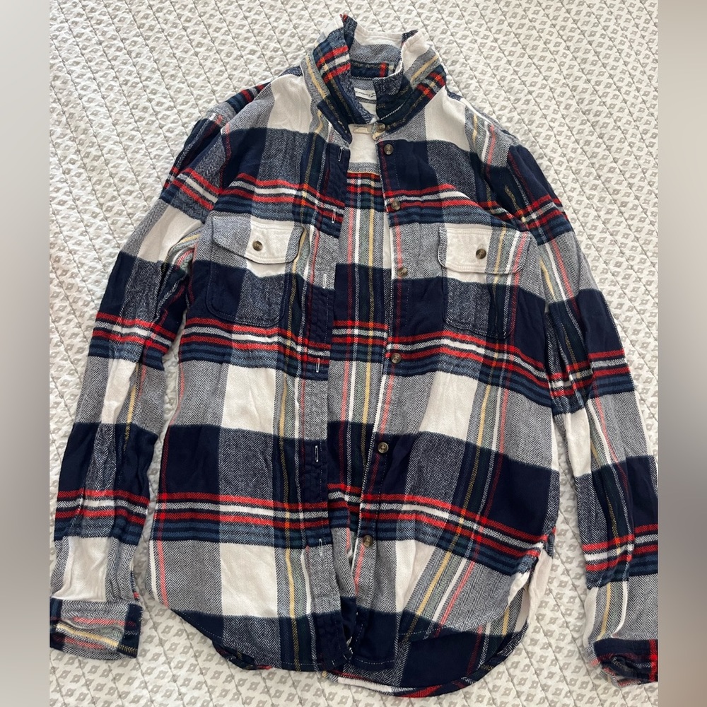 American Eagle Navy blue/red/white flannel
